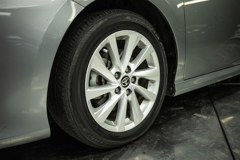 Used 2024 Toyota Camry LE image 3