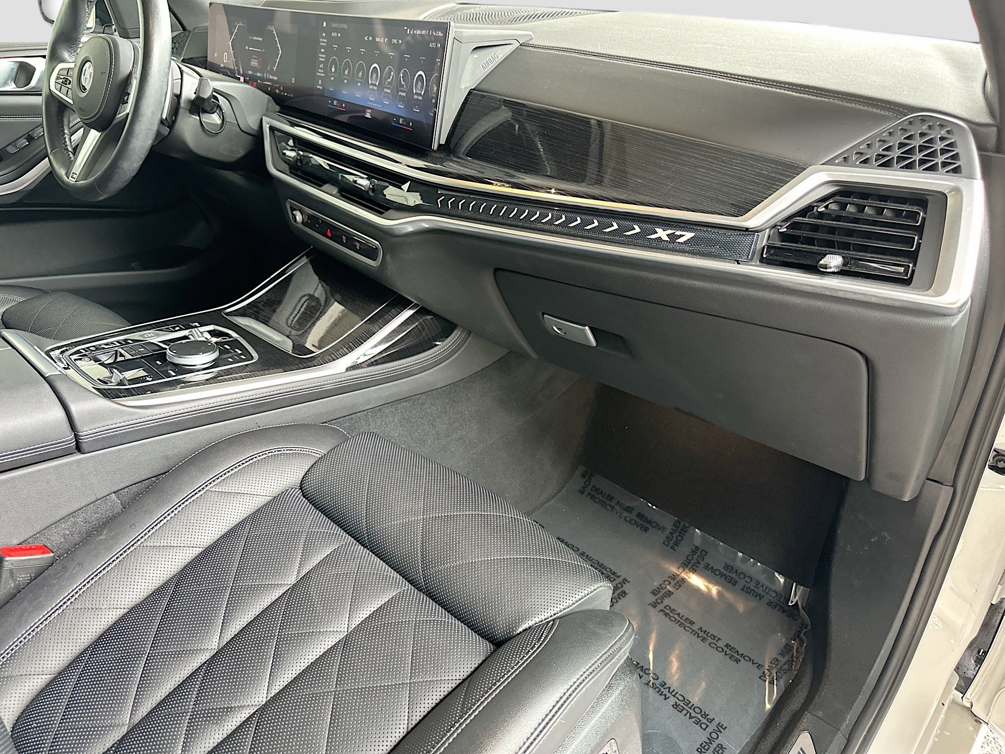 Certified 2023 BMW X7 xDrive40i w/ M Sport Package image 31