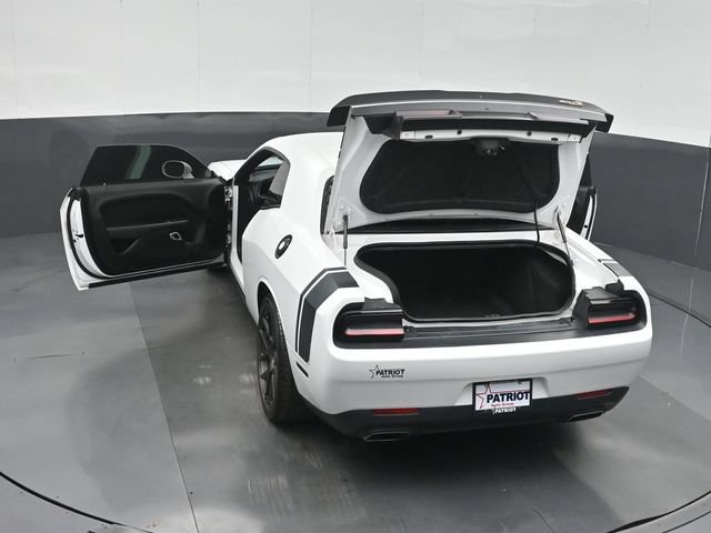 Used 2016 Dodge Challenger R/T Scat Pack RWD image 58
