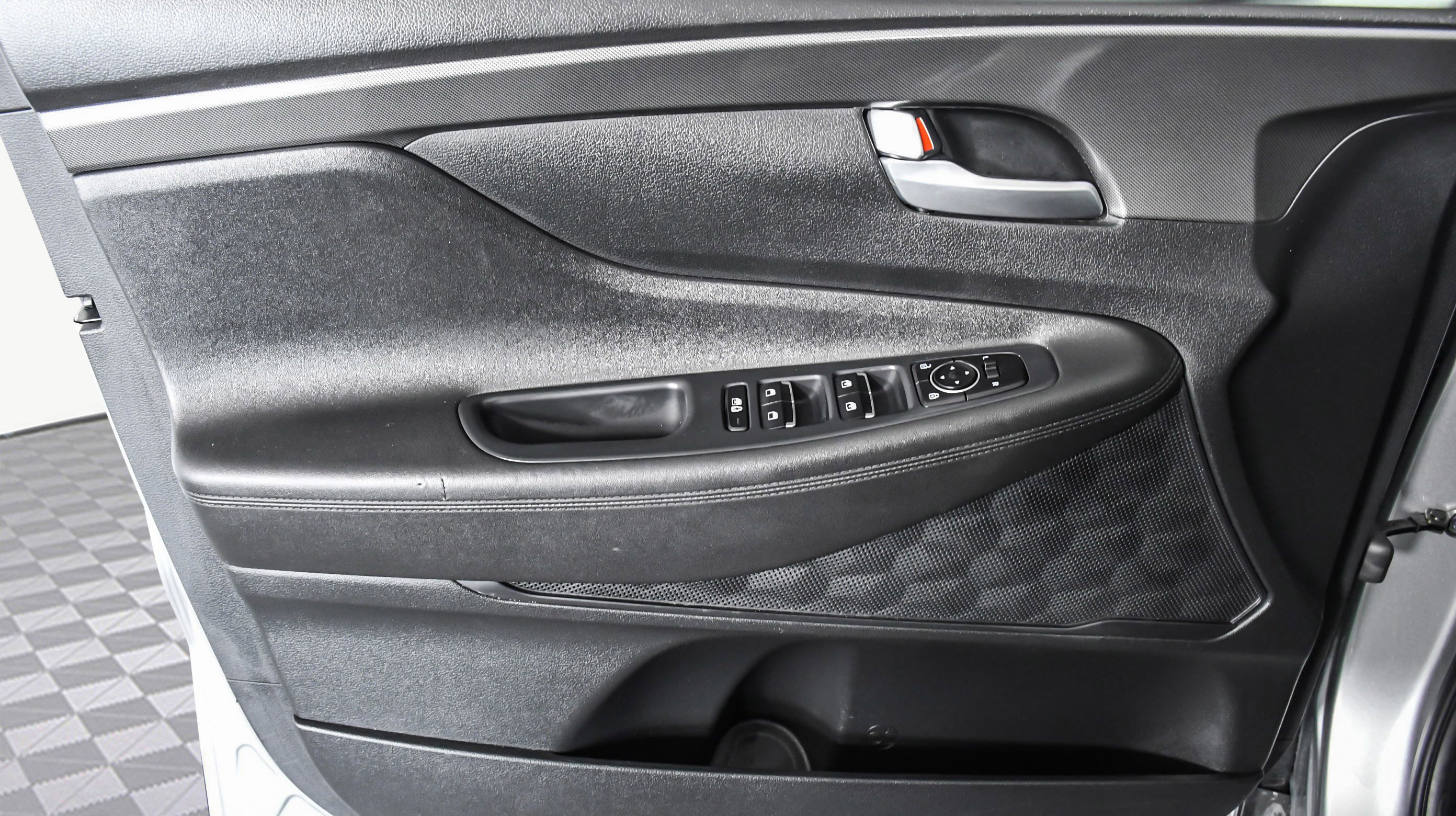 Used 2023 Hyundai Santa Fe SEL image 22