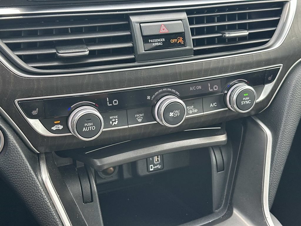 Used 2018 Honda Accord EX-L image 31