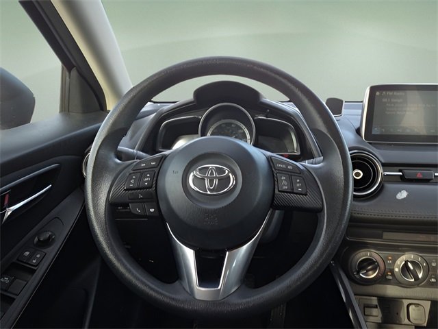 Used 2017 Toyota Yaris iA image 12