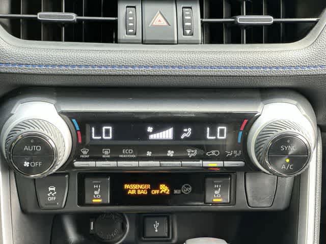 Used 2022 Toyota RAV4 XSE AWD/4WD image 15