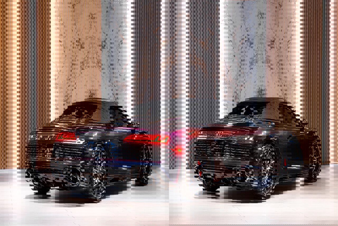 Used 2022 Audi R8 V10 w/ Carbon Exterior Package image 4