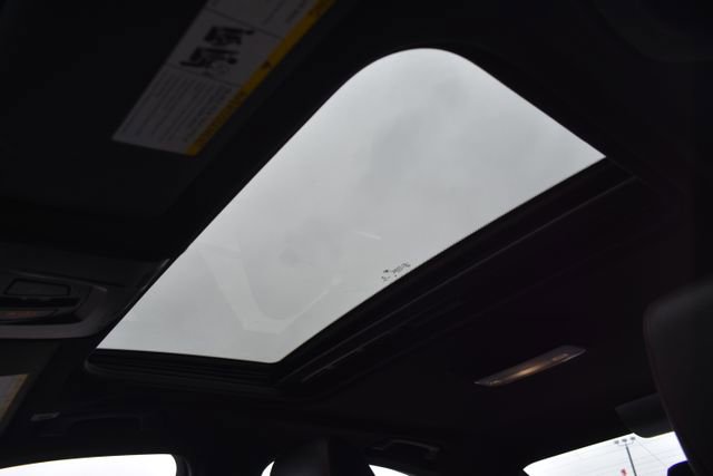 Used 2016 BMW 328i xDrive Sedan w/ Technology Package image 38