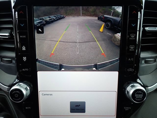 Used 2023 RAM 1500 Big Horn AWD/4WD image 24