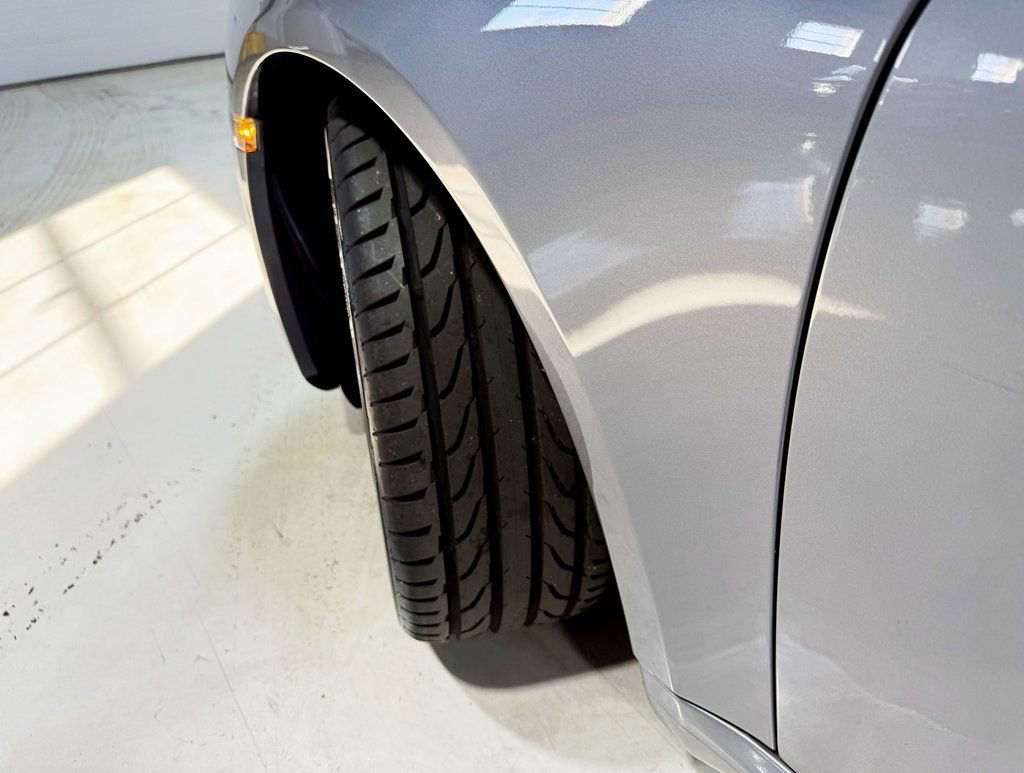 Used 2005 Porsche Boxster S RWD image 3