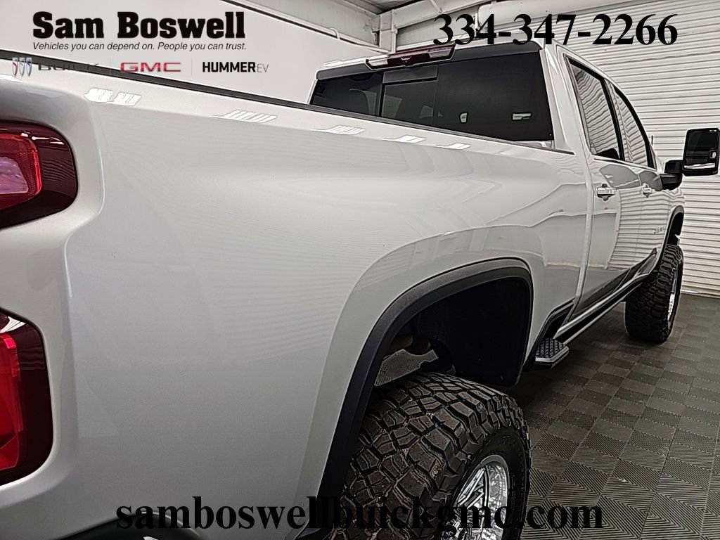 Used 2022 Chevrolet Silverado 2500 High Country image 9