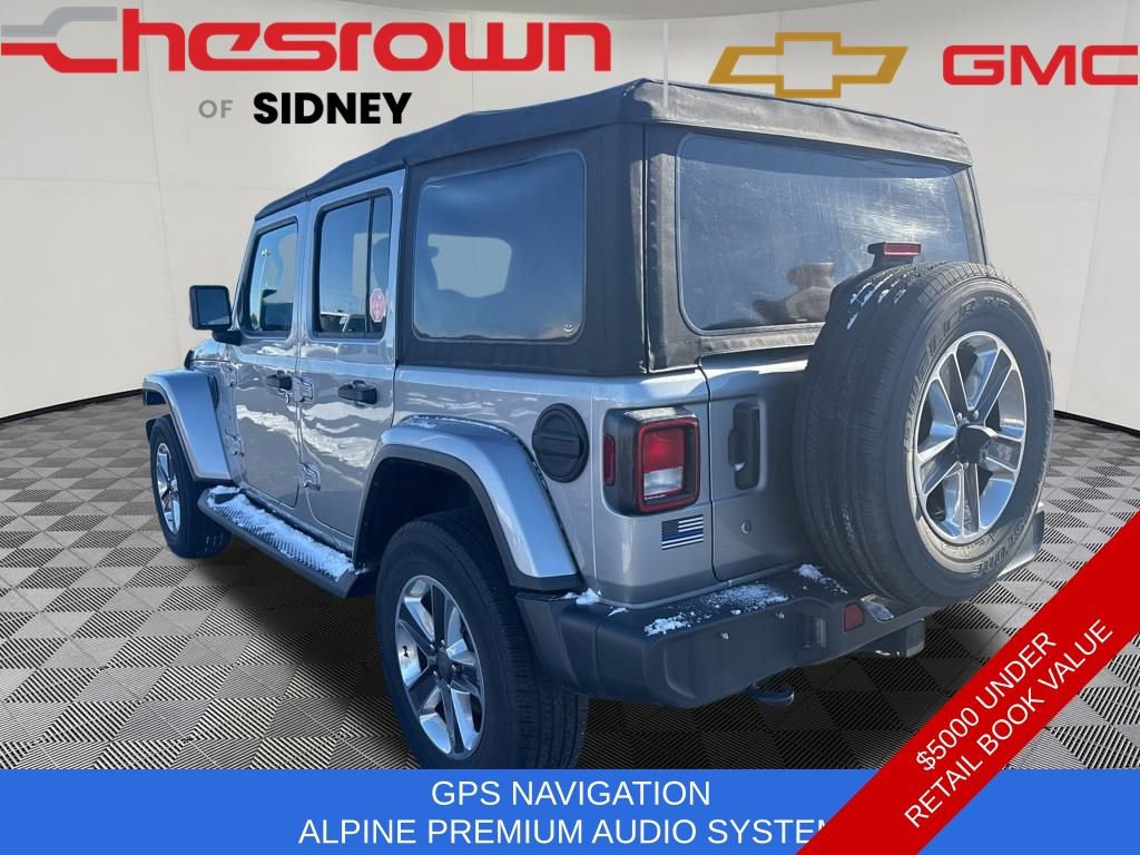 Used 2018 Jeep Wrangler Unlimited Sahara image 3