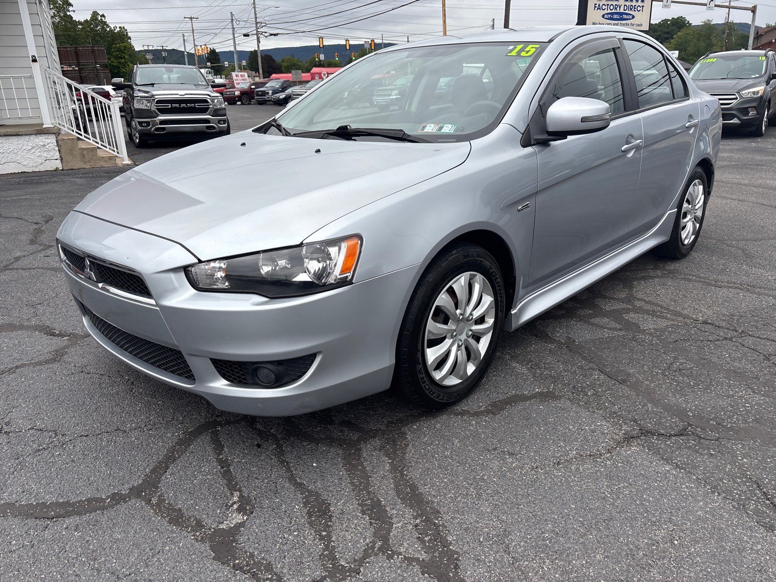 Used 2015 Mitsubishi Lancer ES FWD image 3