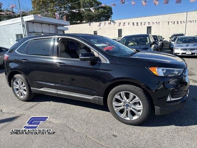 Used 2022 Ford Edge Titanium image 14
