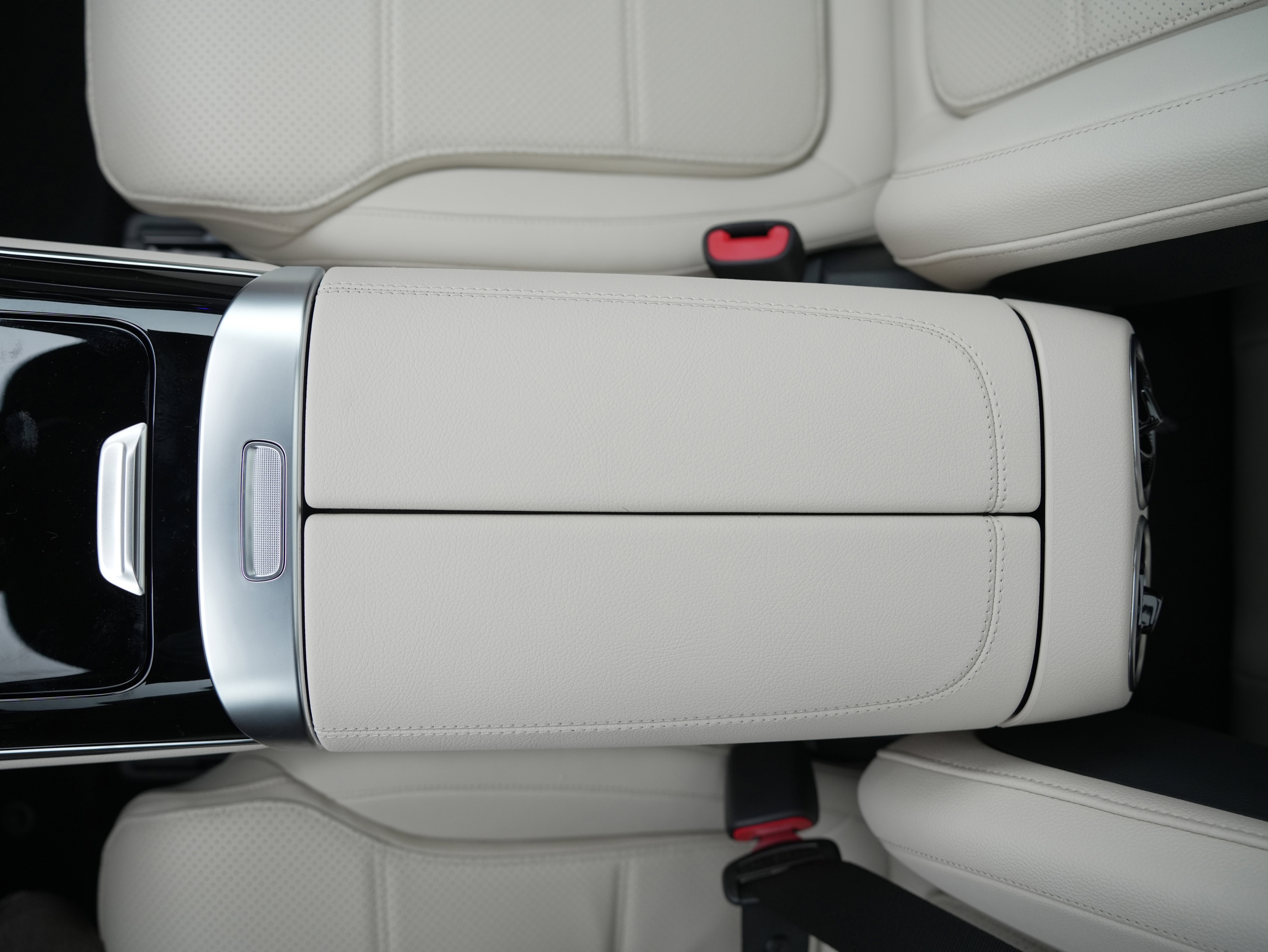 New 2026 Mercedes-Benz GLC 350e 4MATIC image 26