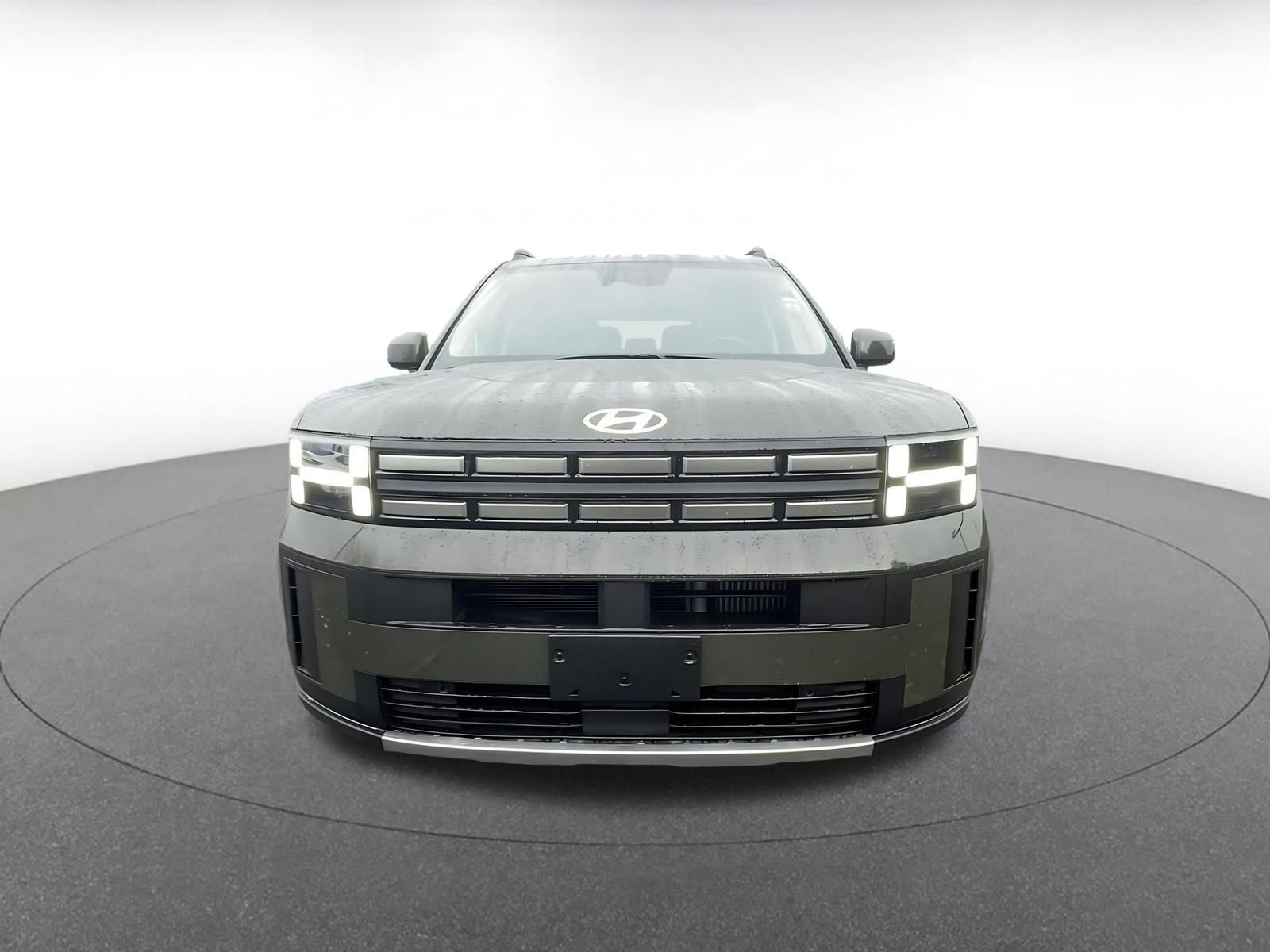 Used 2025 Hyundai Santa Fe SEL image 4