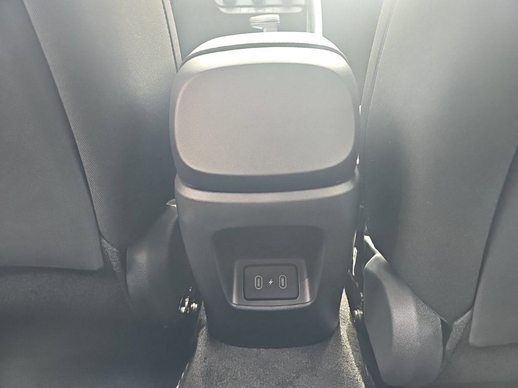 New 2026 Hyundai Elantra SE FWD image 28