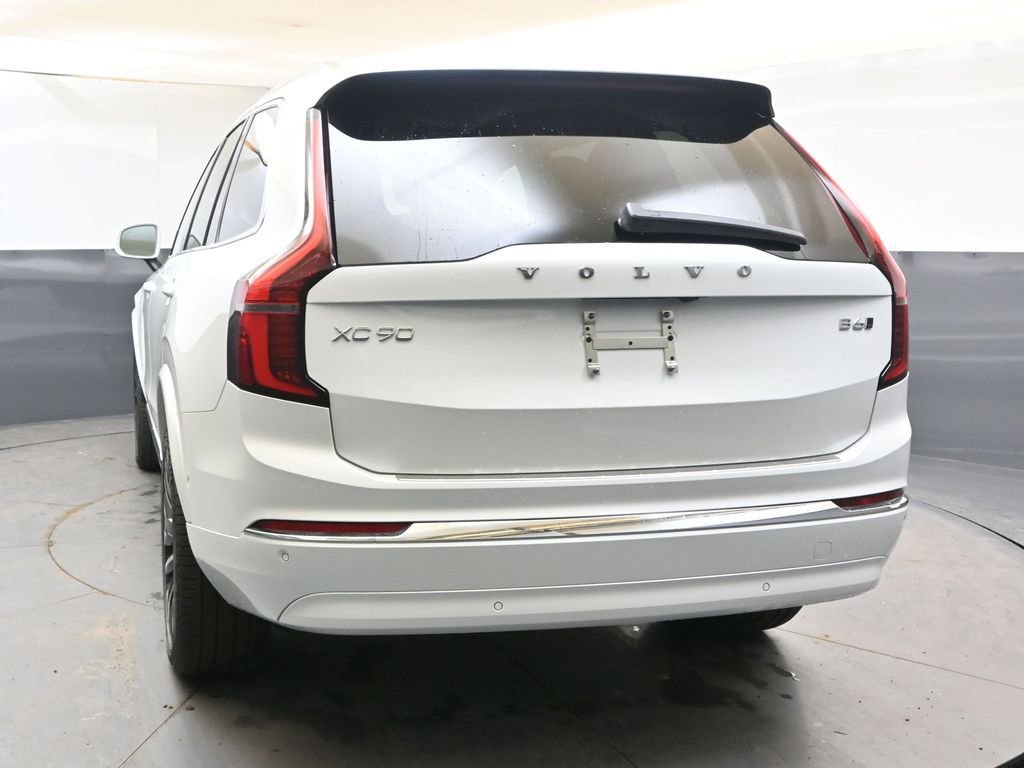 New 2026 Volvo XC90 B6 Ultra w/ Protection Package Premier image 4