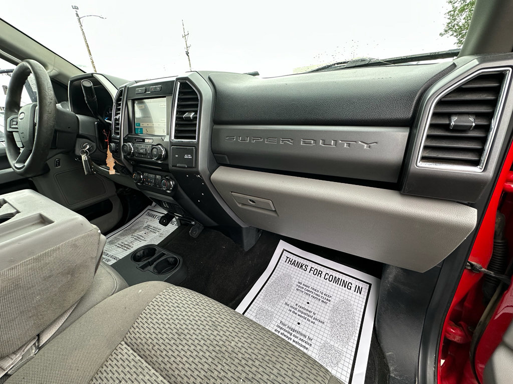 Used 2017 Ford F250 XLT w/ XLT Premium Package AWD/4WD image 25
