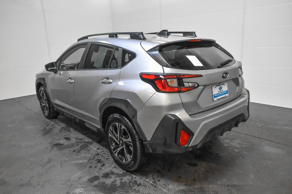 Used 2024 Subaru Crosstrek 2.0i Premium w/ Crosstrek Mirror Package image 6