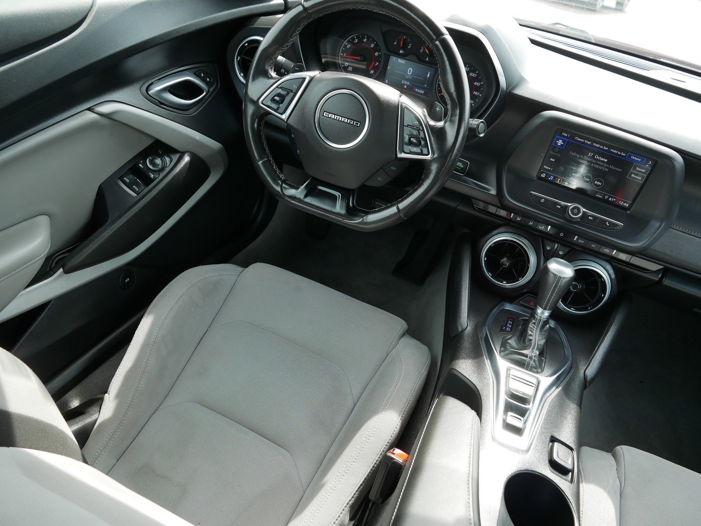 Used 2023 Chevrolet Camaro LT image 9