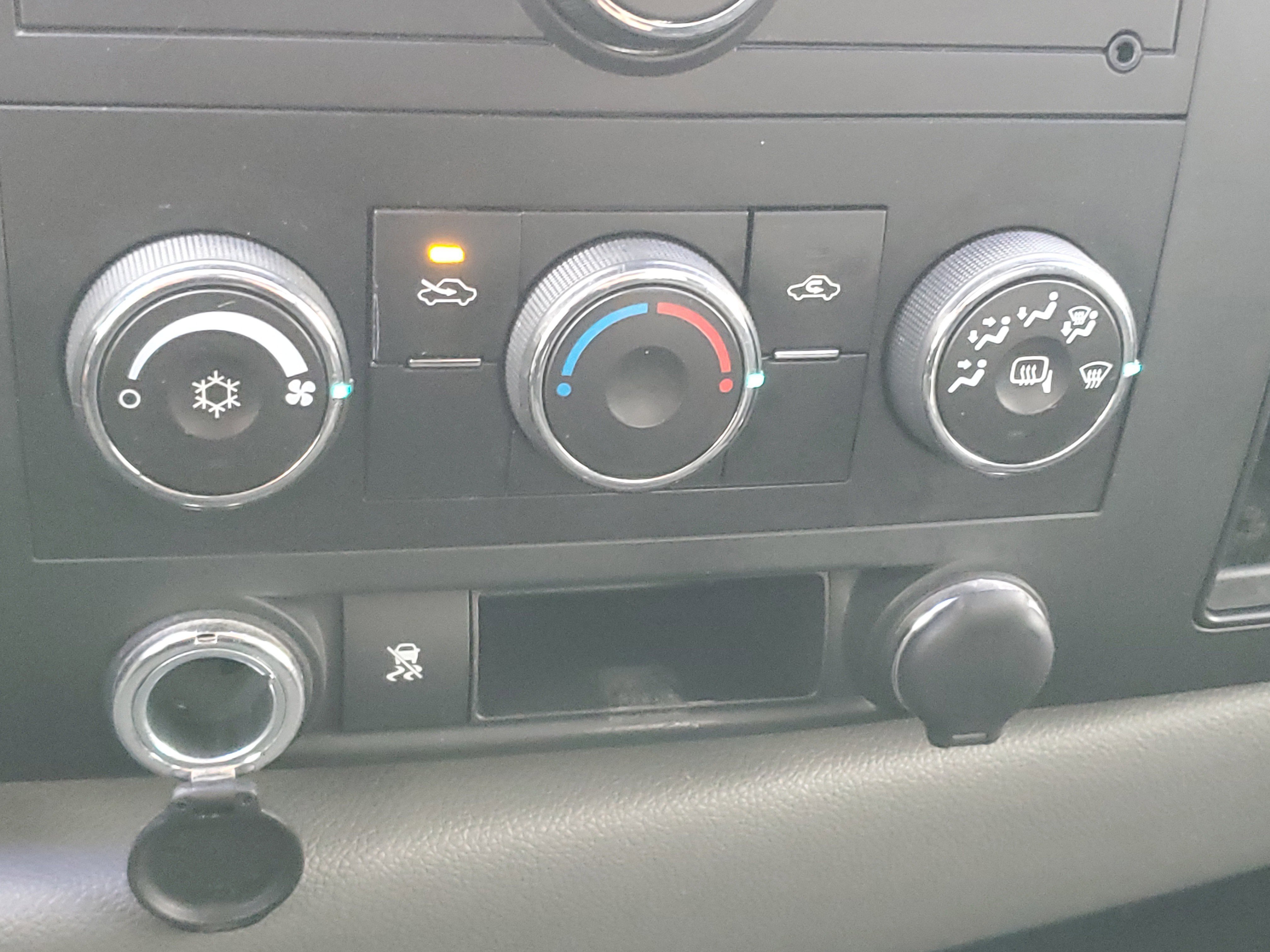 Used 2011 Chevrolet Silverado 1500 LS image 24