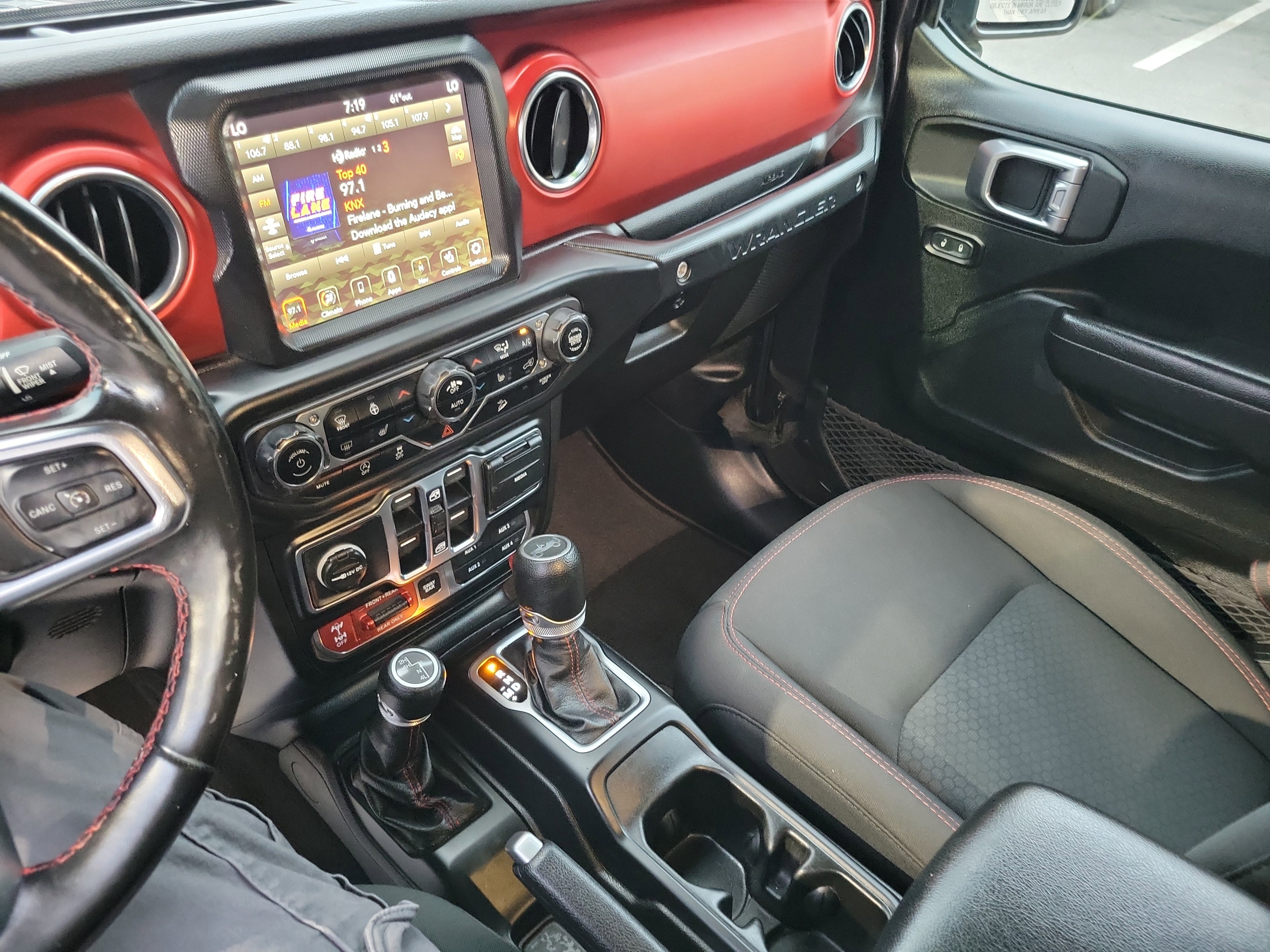 Used 2019 Jeep Wrangler Unlimited Rubicon image 15