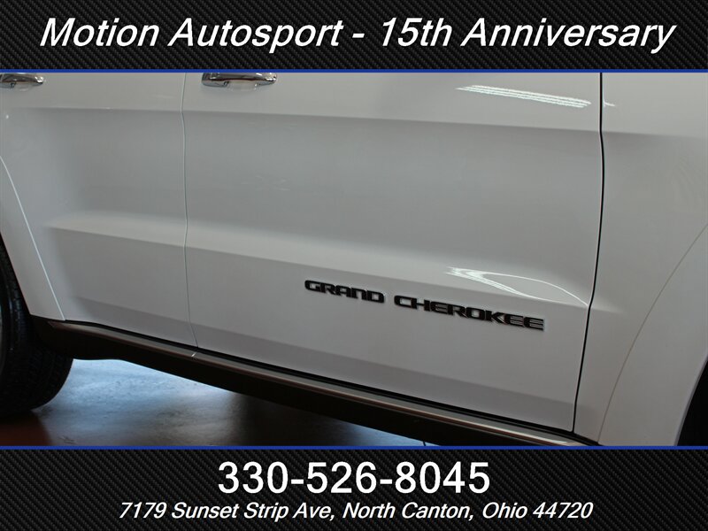 Used 2017 Jeep Grand Cherokee Summit AWD/4WD image 52
