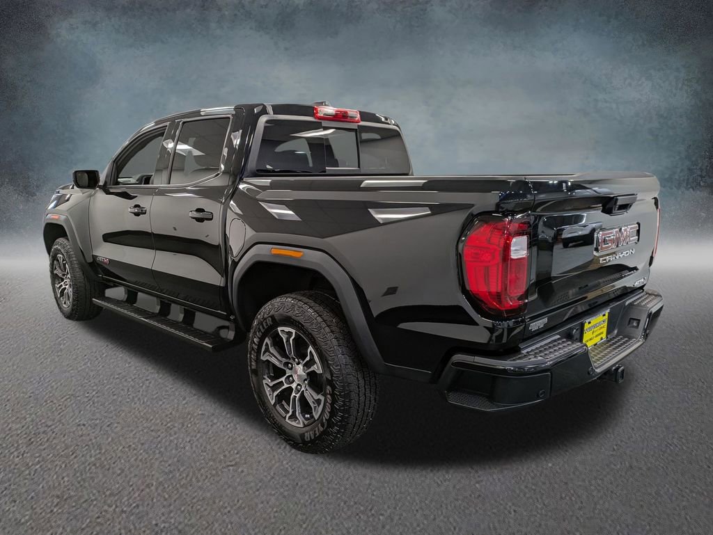 Used 2025 GMC Canyon AT4 AWD/4WD image 6