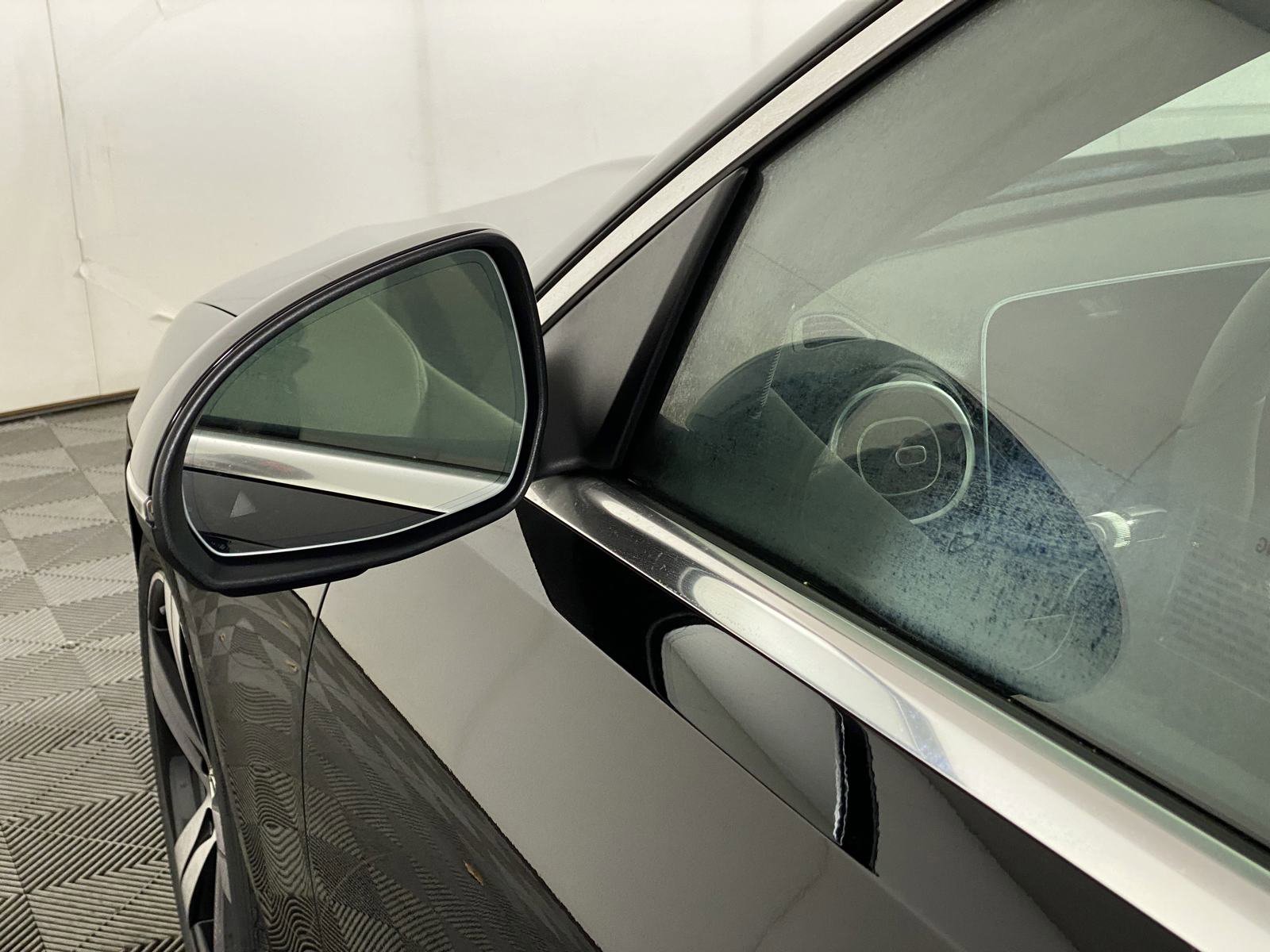 Certified 2025 Mercedes-Benz C 300 4MATIC Sedan image 10