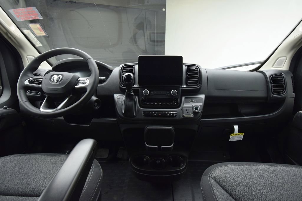 New 2026 RAM ProMaster 2500 w/ Crew Van Package image 36