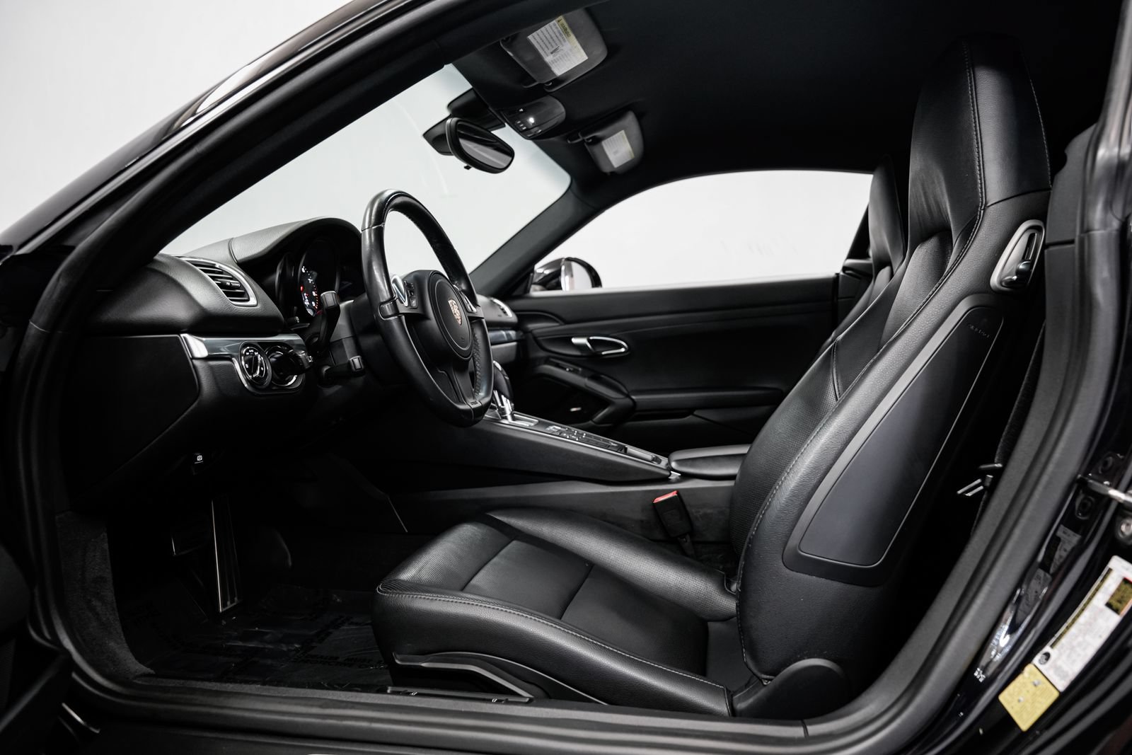 Used 2015 Porsche Cayman S RWD image 18
