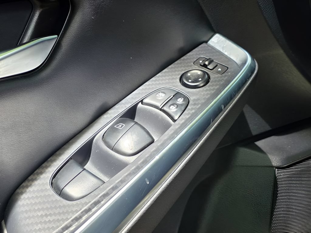 Used 2023 Nissan Sentra SR FWD image 14