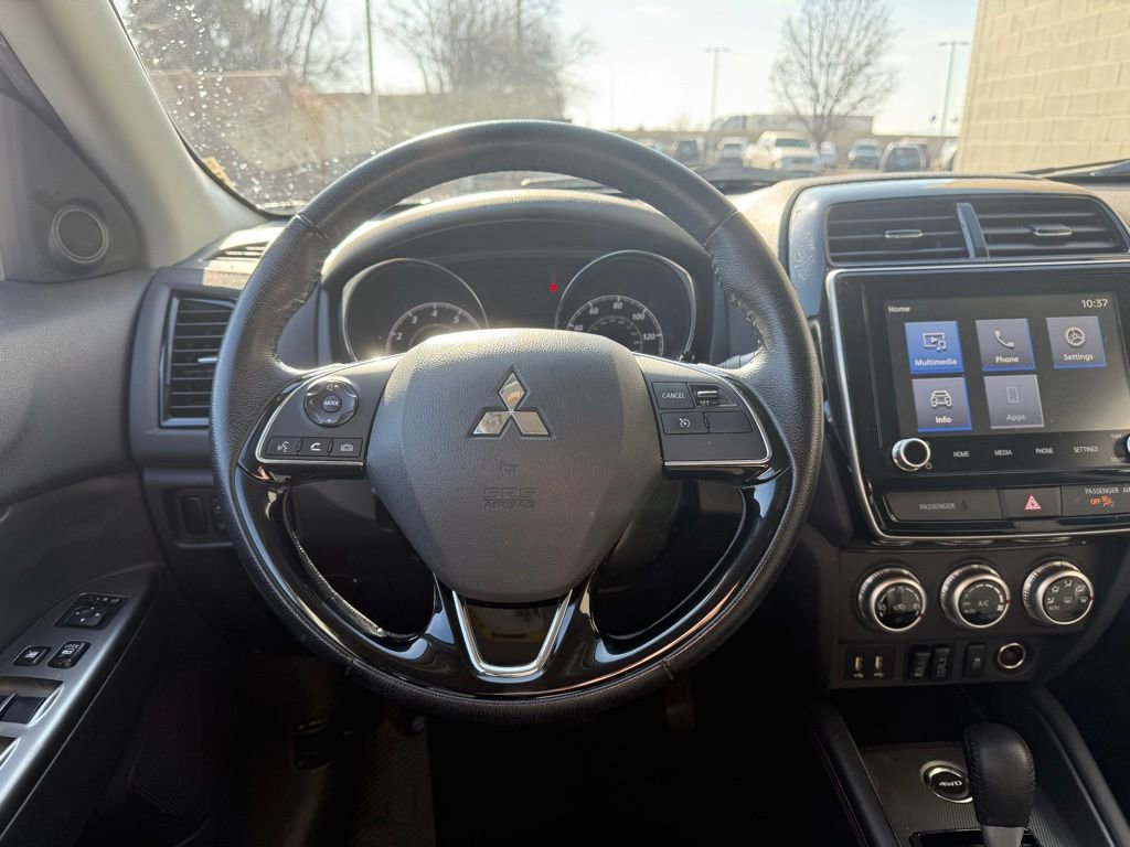 Used 2024 Mitsubishi Outlander Sport SE image 8