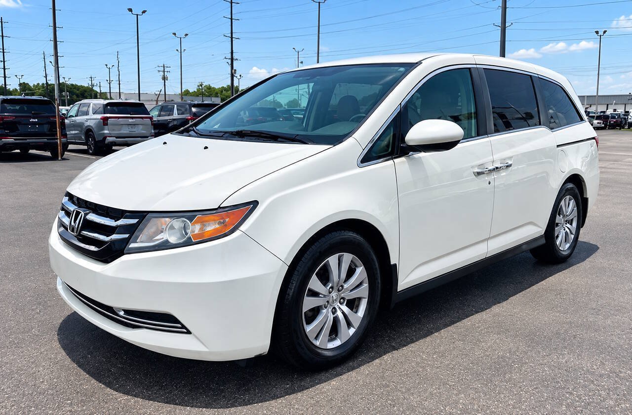 Used 2016 Honda Odyssey SE image 3