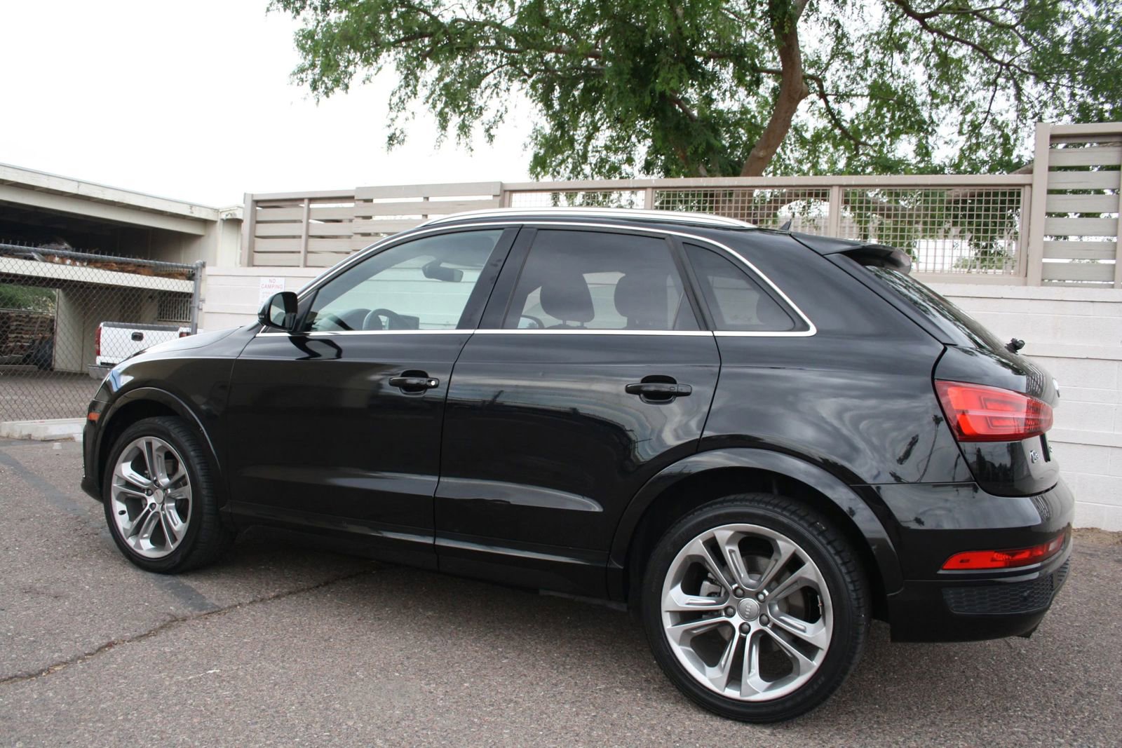 Used 2016 Audi Q3 2.0T Prestige w/ Prestige Package image 28