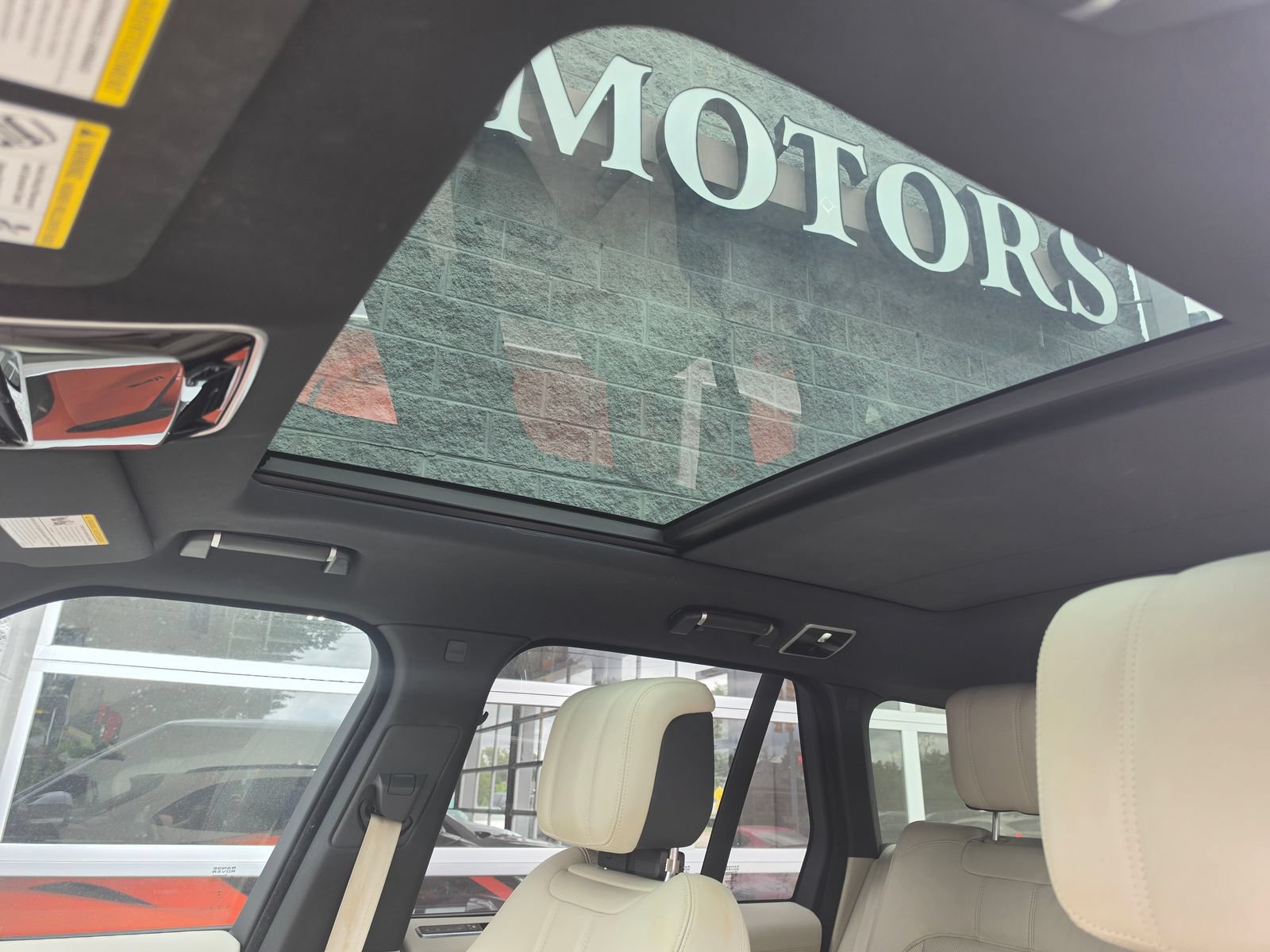 Used 2019 Land Rover Range Rover HSE AWD/4WD image 19