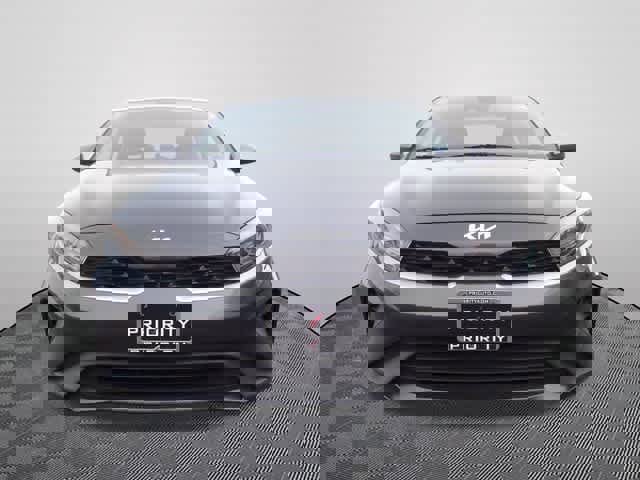 Used 2023 Kia Forte LXS image 5