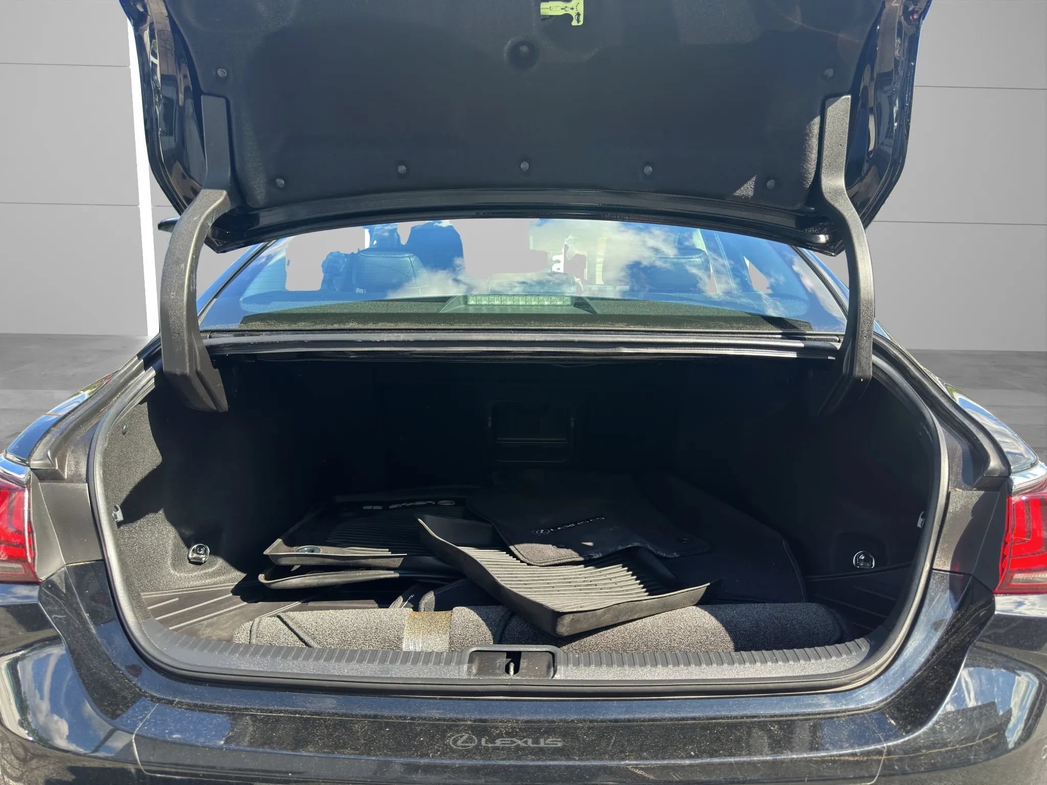 Used 2019 Lexus ES 350 w/ Premium Package FWD image 10