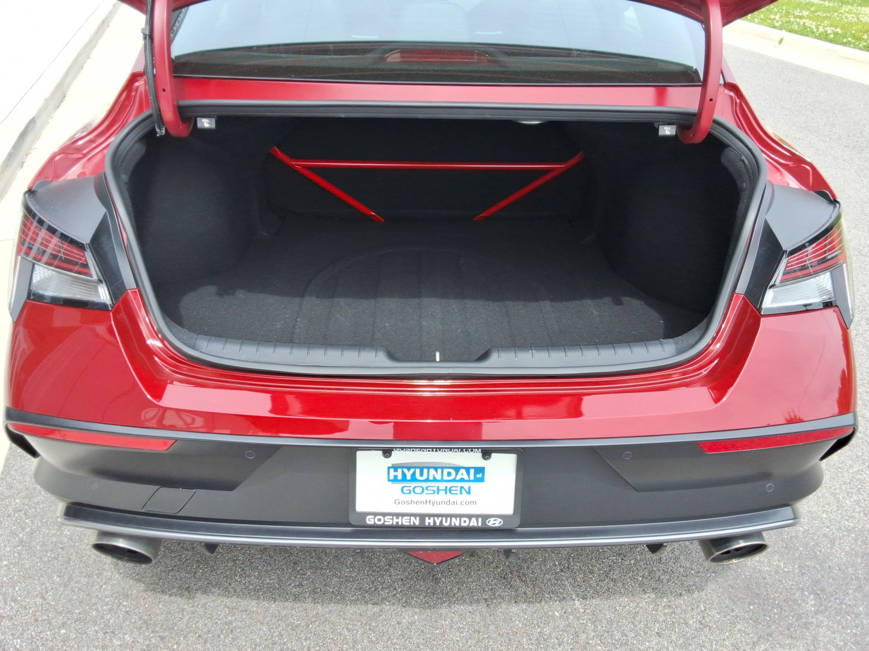 Used 2025 Hyundai Elantra N FWD image 32