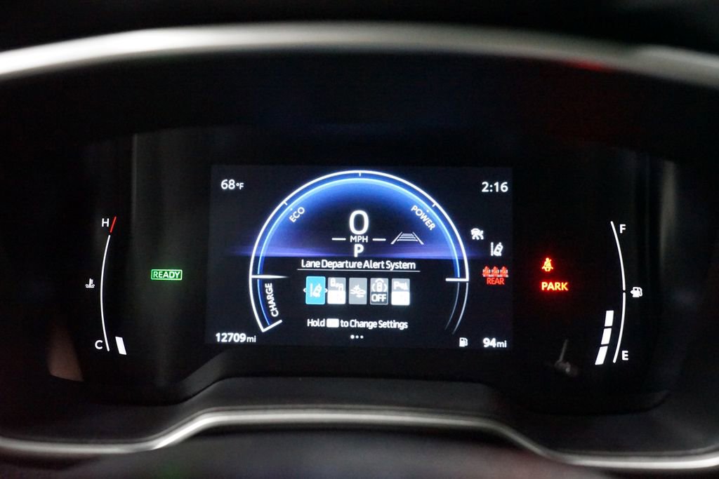 Used 2025 Toyota Corolla Cross AWD Hybrid w/ Convenience Package image 16