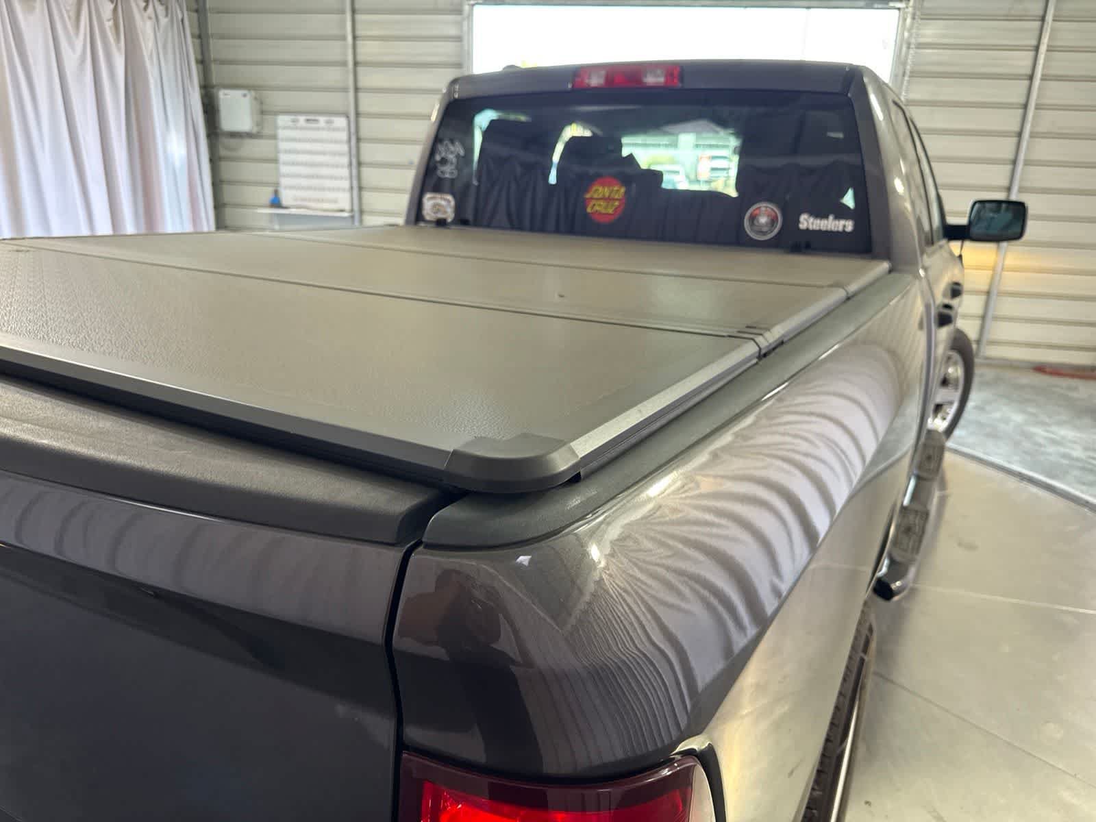 Used 2018 RAM 1500 Express RWD image 15