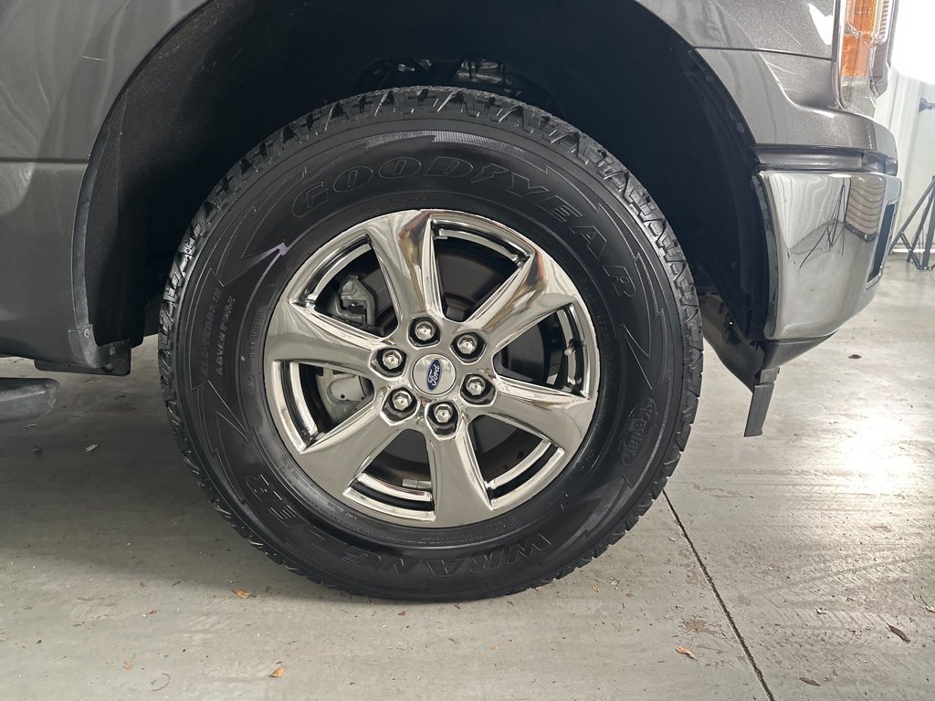 Used 2020 Ford F150 XLT w/ Equipment Group 302A Luxury image 4