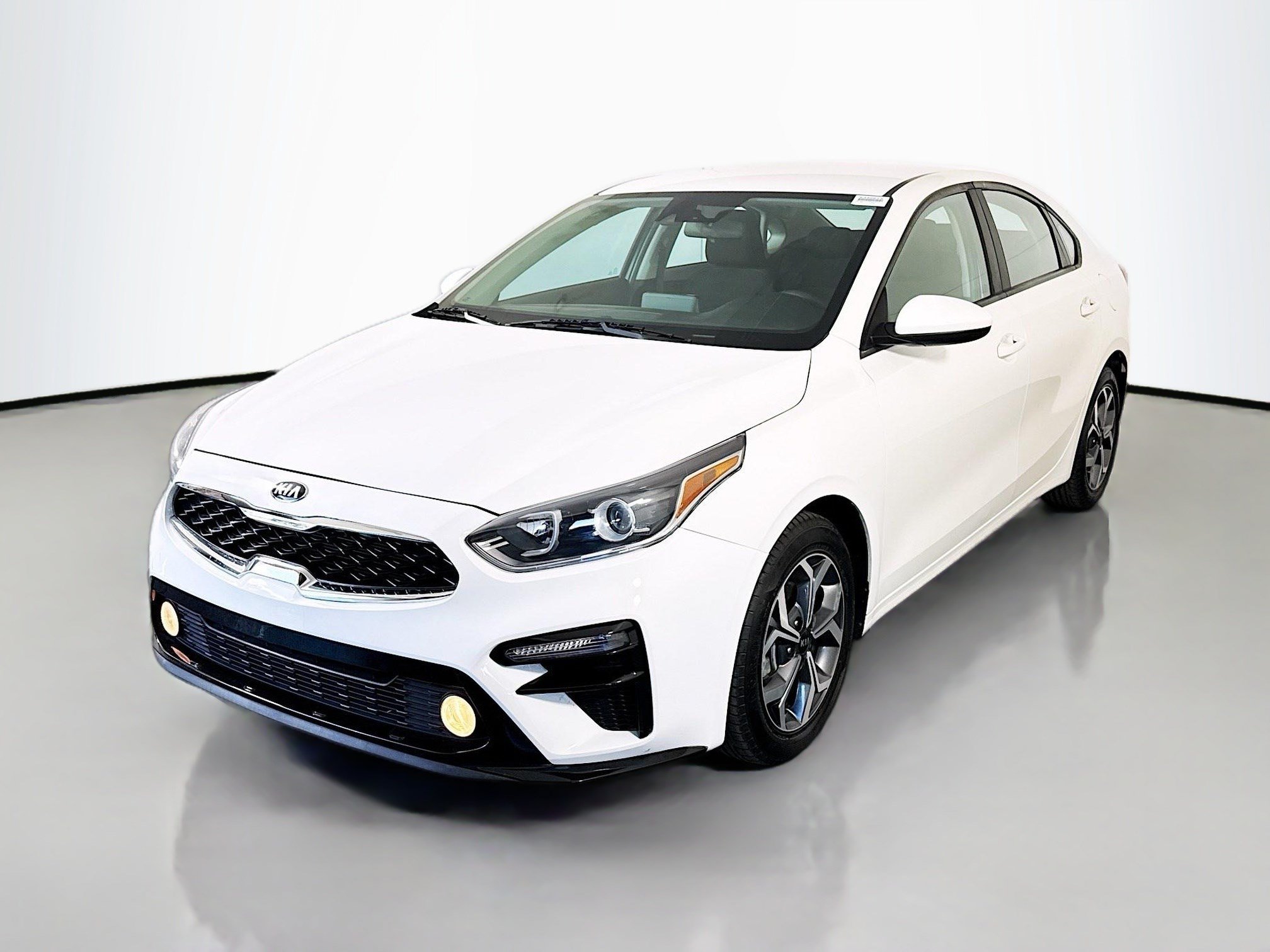 Used 2021 Kia Forte LXS FWD image 4
