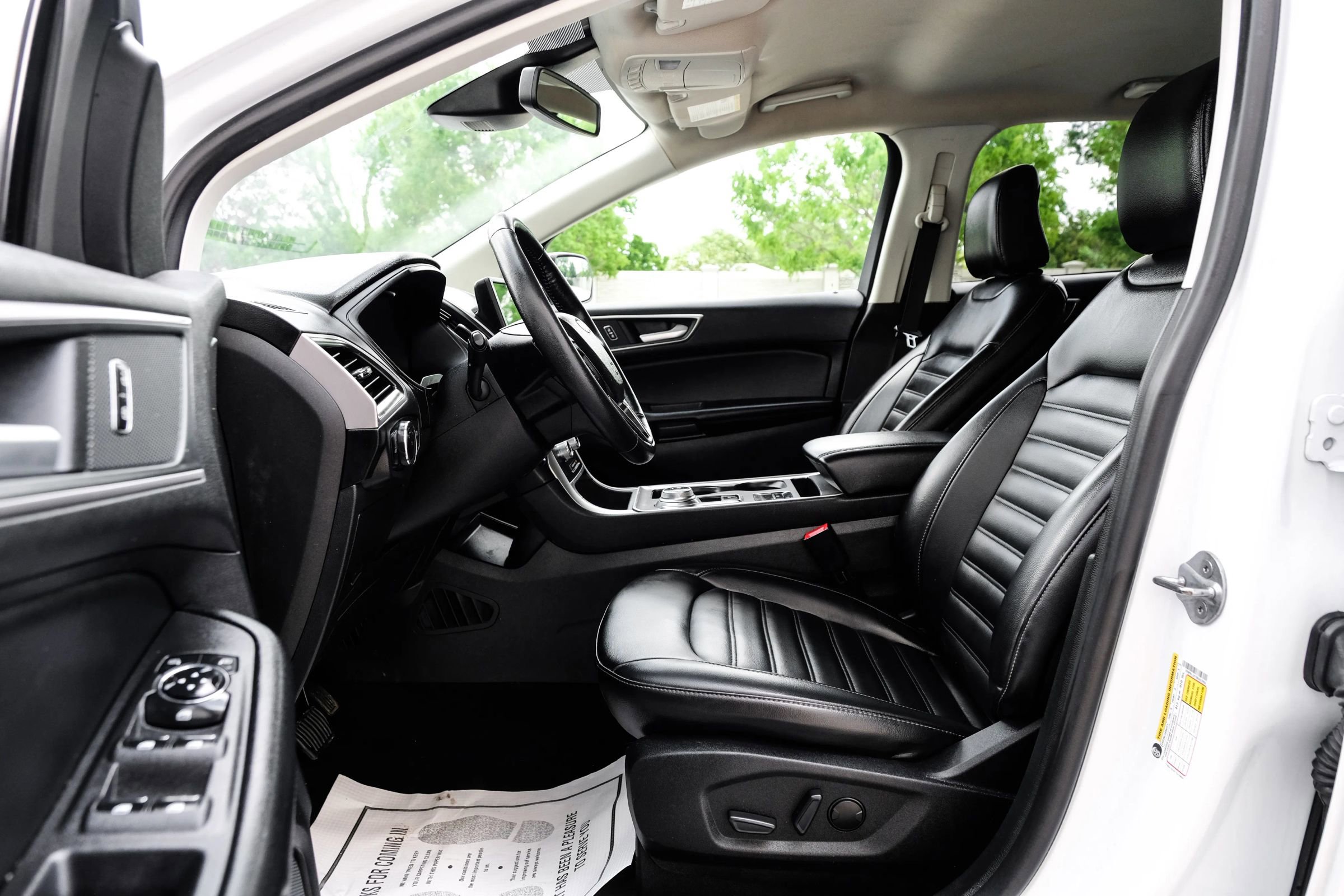 Used 2024 Ford Edge SEL image 20