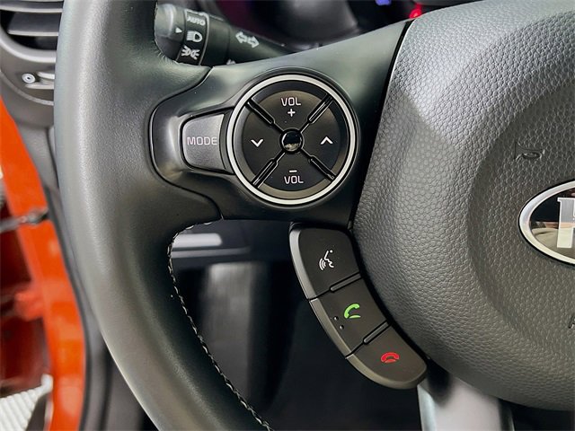 Used 2019 Kia Soul + image 13