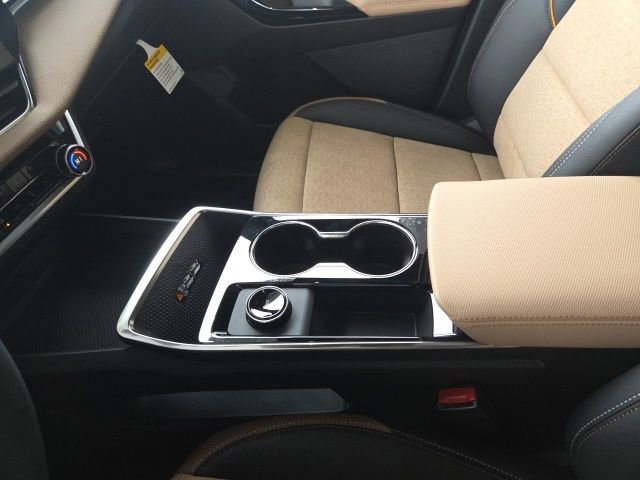 New 2026 Chevrolet Equinox ACTIV w/ Convenience Package III image 35