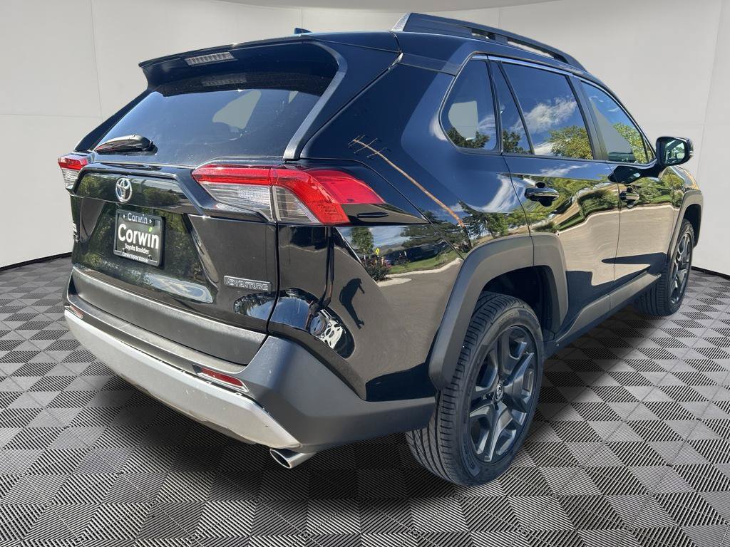 Used 2024 Toyota RAV4 Adventure AWD/4WD image 7