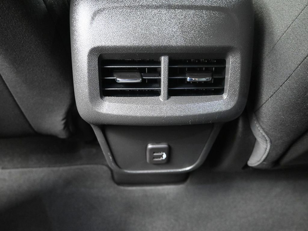 Used 2023 GMC Terrain SLE w/ Driver Convenience Package AWD/4WD image 30
