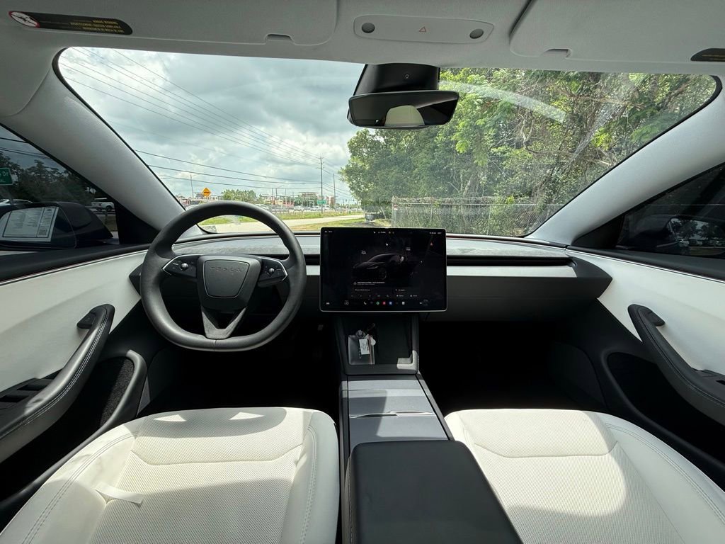 Used 2025 Tesla Model 3 Long Range RWD image 15
