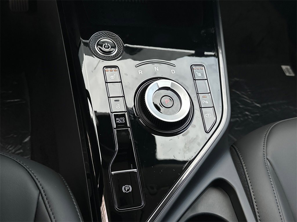 New 2025 Kia Niro Wind image 23