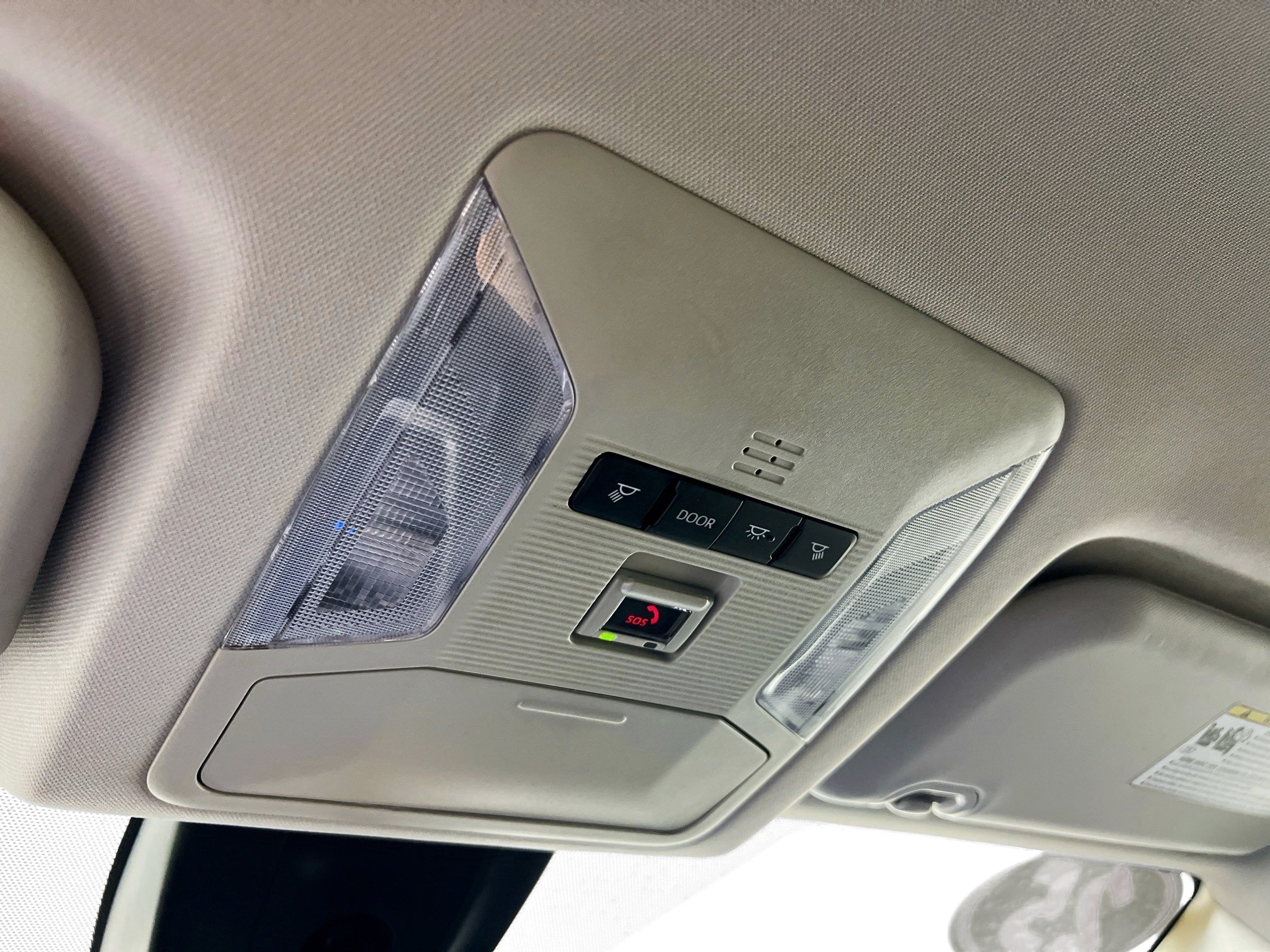 Used 2025 Toyota RAV4 LE FWD image 18