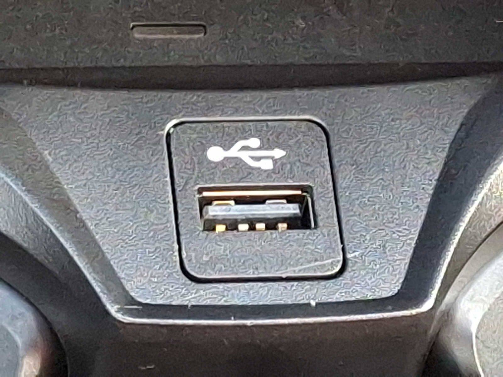 Used 2024 BMW i4 eDrive35 w/ Premium Package image 26